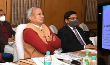 आगामी कार्ययोजना के संबंध में समीक्षा बैठक लेकर आवश्यक दिशा निर्देश दिए