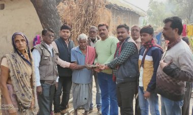 जिला जौनपुर में दबंगों द्वारा जलाया गया "गरीब परिवार का आशियाना"।