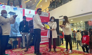 कॉन्फ्लुएंस वर्ल्ड स्कूल व क्रिम्सन एजुकेशन ने विंटर कार्निवल का मेट्रोपोलिस मॉल में किया भव्य आयोजन