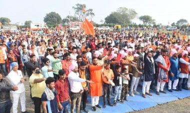 क्षिप्रा में निकली भव्य दिव्य हिन्दू एकता संकल्प यात्रा, धर्मसभा में उठी हिन्दू हुंकार, हिन्दू हम सब एक