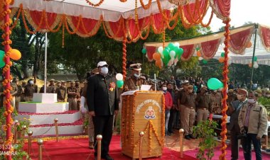 73 वां गणतंन्त्र दिवस राष्ट्रीय पर्व गत वर्ष की भांति जिले में गरिमापूर्ण, हर्षोंल्लास एवं सादगी के साथ मनाया गया।