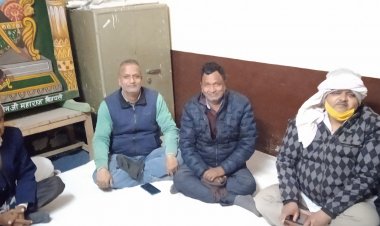 शिव प्रसाद गुप्ता की अध्यक्षता में वैश्य महा समिति के पदाधिकारियों का निर्वाचन किया