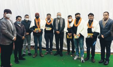 माखन लाल चेरिटेबल ब्लड बैंक में इस बार अनोखे तरीके से रक्तदान शिविर आयोजित किया