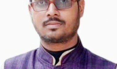 सरकारी बजट 2022-23 पर KNIPSS सुल्तानपुर  विद्यालय के असिस्टेंट प्रोफेसर अवधेश दुबे  की एक झलक।