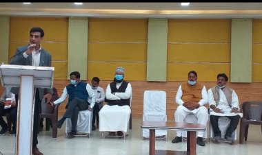 कलेक्टर श्री शुक्ला की अध्यक्षता में वैक्सीनेशन के संबंध में मुस्लिम समुदाय के प्रबुद्धजनों की बैठक आयोजित।