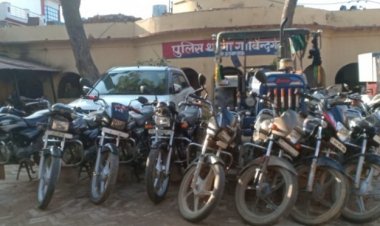 पुलिस के द्वारा करीब एक दर्जन वाहनों को जब्त किया हमीदा को पुलिस के द्वारा गिरफ्तार किया