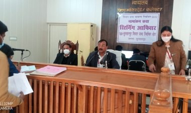 मा0 प्रेक्षक 188-विधानसभा सुलतानपुर द्वारा विधानसभा सामान्य निर्वाचन-2022 हेतु गठित निर्वाचन सम्बन्धी शिकायत एवं सी-बिजिल कन्ट्रोल रूम तथा मीडिया प्रमाणन एवं अनुवीक्षण समिति का निरीक्षण का दिये गये आवश्यक दिशा निर्देश।