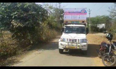 कोरोना जागरूकता रथ CHMO डॉ शर्मा हरी झंडी दिखाकर किया रवाना, तीन दिनों 40 हज़ार लोगों तक पहुँचेगा कोरोना जागरूकता रथ