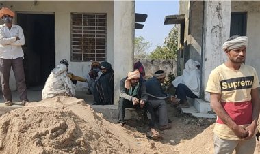ढुढि मे 58 साल के अधेड़ ने की आत्म हत्या l