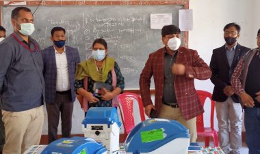 विधानसभा सामान्य निर्वाचन-2022 को सकुशल व निष्पक्ष रूप से सम्पन्न कराए जाने हेतु मतदान कार्मिकों का पार्टीवार द्वितीय प्रशिक्षण का चतुर्थ दिवस का प्रशिक्षण हुआ सम्पन्न ।