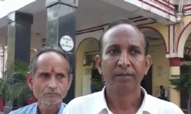 नरेन्द्र मीणा और ठेकेदारों के ट्रैप होने की कार्रवाई की निर्दलीय पार्षद नगर परिषद पहुंचे