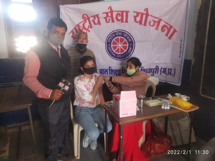 बाल शिक्षा निकेतन स्कूल शिवपुरी में वैक्सीनेशन का आयोजन किया गया