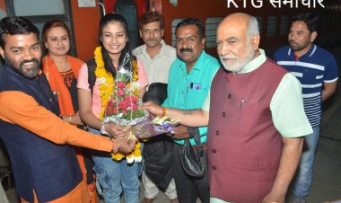 इरफान मंसूरी की बेटी शिफा यूक्रेन से नागदा घर वापस लौटी