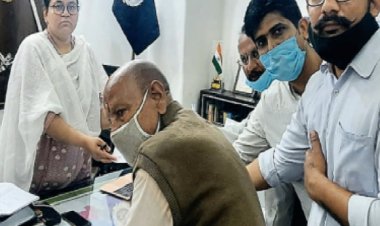 युवा ब्राह्मण सभा के प्रतिनिधि मंडल ने जिला पुलिस अधीक्षक तेजस्वनी गौतम को ज्ञापन सौंपा
