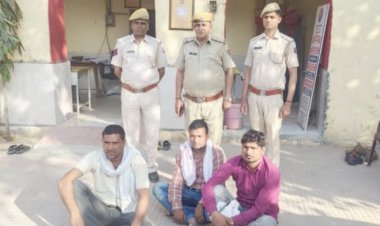 मीडियाकर्मियों पर हमला करने वाले तीन खनन माफियाओं को पुलिस ने गिरफ्तार किया