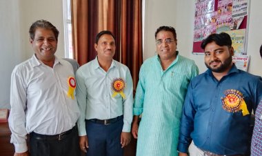 वार्षिकोत्सव एवं पुरस्कार वितरण समारोह पूर्व मंत्री हेमसिंह भडाना के मुख्यातिथ्य में मनाया
