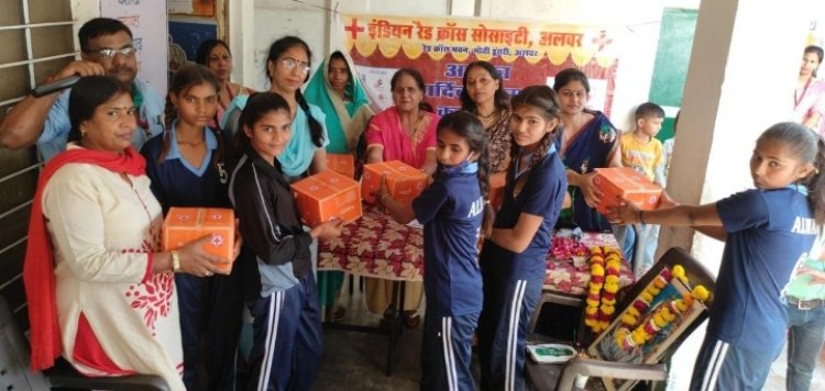इंडियन रेड क्रॉस सोसाइटी अलवर महिला विंग की बेहतर पहल