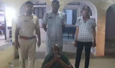 अवैध हथकढ शराब पर अंकुश लगाने के लिए कार्यवाही के दौरान 25 लीटर अवैध हथकड शराब के साथ मुलजिम गिरफ्तार किया