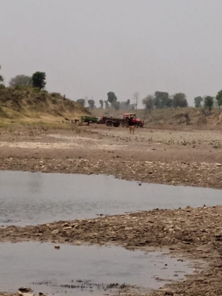 बैराड़ तहसील के ग्राम रायपुर पार्वती नदी, में रेत उत्खनन पर प्रशाशन का कोई ध्यान नहीं, बार- बार खबरें लगने के बाद भी आज तक कारवाही नहीं: रिंकू पंडित KTG समाचार शिवपुरी