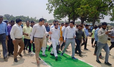 मा0 राज्यमंत्री द्वारा हर घर नल परियोजना के तहत ग्राम पंचायत खालिसपुर डींगुर वि0ख0 दोस्तपुर में निर्माणाधीन बोरबेल (पाइप्ड पेयजल योजना) का किया गया निरीक्षण।