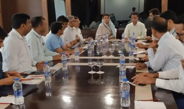 नीमराना औद्योगिक एसोसिएशन की नीमराना में बैठक आयोजित हुई
