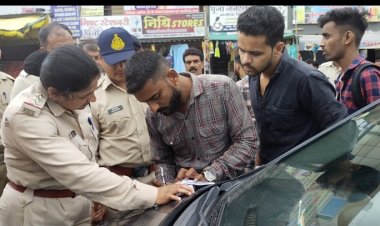 बिगड़ती ट्राफिक व्यवस्था को सुचारू करने को लेकर  यातायात विभाग ने की चालानी कार्यवाही।