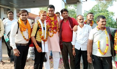 कॉरोना के चलते 2 साल से बंद थी अमरनाथ यात्रा, हालात सही होने पर अब फिर से यात्रा शुरू हुई, शिवपुरी जिले के बजरंगियों का बाबा अमरनाथ यात्रा की बापिशी के दौरान हुआ स्वागत : रिंकू पंडित KTG समाचार