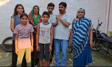 सी पी यू इंस्पेक्टर राकेश बिष्ट और उनकी टीम ने ड्यूटी के वक़्त गाज़ियाबाद यूपी से घर से भागे हुए बच्चे को उसके परिजनों से मिलवाया,रुद्रपुर के लोगों के द्वारा की जा रही भूरी भूरी प्रशंसा