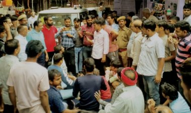 गणेश मार्केट में अतिक्रमण हटाने पहुंचा दल