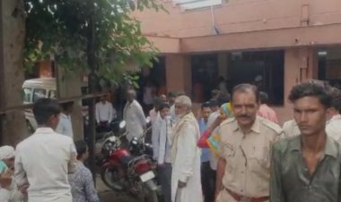 एक युवती ने छत के कुंदे से फांसी लगाकर आत्महत्या कर ली