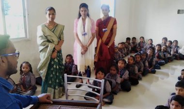 ब्राइट एकेडमी स्कूल बरगवां में पढ़ाई के साथ संगीत के क्षेत्र में क्षात्रों को स्पेशलिस्ट शिक्षक के  द्वारा दी जा रही शिक्षा
