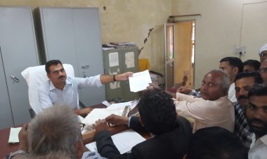 भारतीय किसान संघ ने उपजिला कलेक्टर को ज्ञापन देकर मुआवजे की मांग की