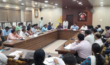 मुख्य विकास अधिकारी की अध्यक्षता में संचारी रोग अभियान को सफल बनाने हेतु जनपद स्तरीय द्वितीय साप्ताहिक अन्तर्विभागीय बैठक का हुआ आयोजन।