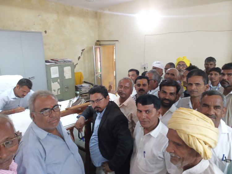 भारतीय किसान संघ ने उपजिला कलेक्टर को ज्ञापन देकर मुआवजे की मांग की