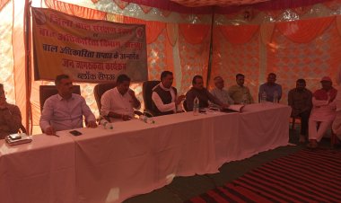 सैपऊ उपजिला कलेक्टर ललित मीणा ने नहर में पानी छोडने के दिये निर्देश