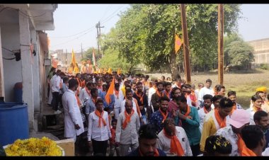 भैरव अष्टमी के उपलक्ष में सरगरा समाज पितमपुर द्वारा आयोजित विशाल चल समारोह