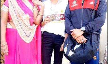हिन्द फौज सैनिक तनु गवाटिया ने इंदौर मैराथन में देवास का नाम किया रोशन, 10 किमी दौड की चैम्पियन बनी