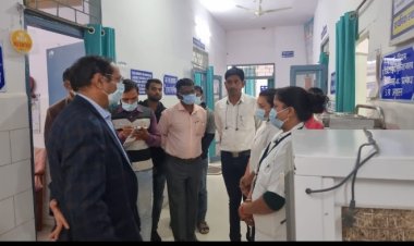 सीएमएचओ डॉ. शर्मा ने विभिन्न स्वास्थ्य केन्द्रों का किया औचक निरीक्षण।