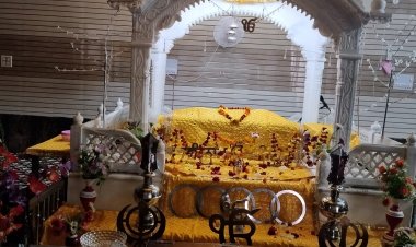 गुरुनानक देव जी का प्रकाश पर्व