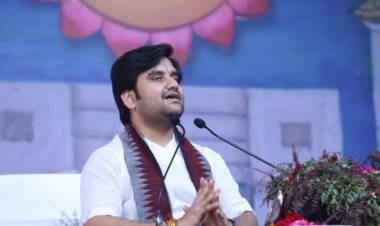 मित्र हो तो सुदामा जैसा हो वरना मित्र न हो - पंडित इंद्रेश उपाध्याय