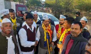 शिवपुरी: आम आदमी पार्टी की बैठक आयोजित, कार्यक्रम में आप प्रदेश अध्यक्ष रहे मुख्य अतिथि।