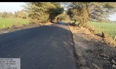 देवास जिले में हाटपिपल्या से टप्पा मार्ग लम्बाई 22.40 कि.मी. जिले के विकास में नई सौगात ।
