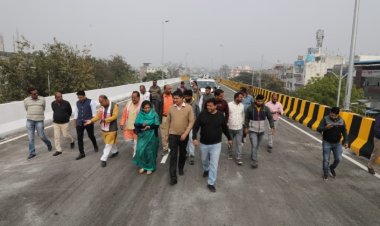 देवास विधायक श्रीमती पवार और कलेक्टर श्री गुप्ता ने देवास में किये जा रहे विभिन्न विकास कार्यो का किया निरीक्षण