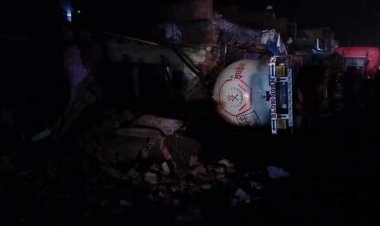एत्मादपुर में नेशनल हाईवे पर गैस से भरा टैंकर पलटा,