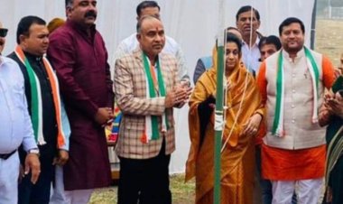 विधायक राजे ने गंगानगर में किया झण्डावंदन
