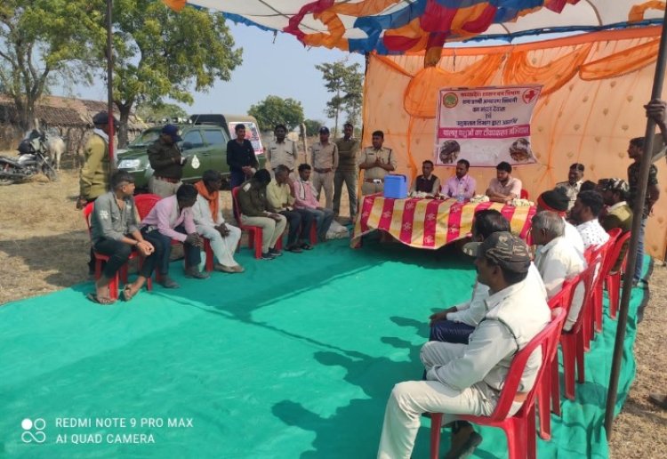 देवास जिले में खिवनी अभ्यारण द्वारा पालतू पशुओं को बीमारियों से बचाने, टीकाकरण कैंप का किया जा रहा है आयोजन