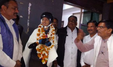 महिलाओं को सशक्त बनाने के लिए कश्मीर से कन्याकुमारी तक साइकिल यात्रा करने वाली कुमारी मुस्कान रघुवंशी का शिवपुरी में हुआ भव्य स्वागत।