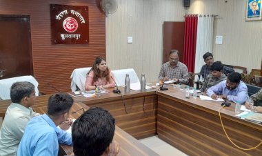 डीएम की अध्यक्षता में जिला स्वास्थ्य समिति की बैठक हुईं आयोजित।