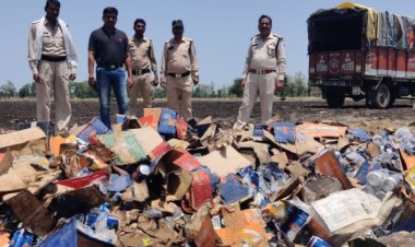 देवास जिले में आबकारी विभाग द्वारा व्रत खातेगांव में 11 लाख 27 हजार 110 रुपए मूल्य की जप्त शुदा को विधिवत किया नष्ट