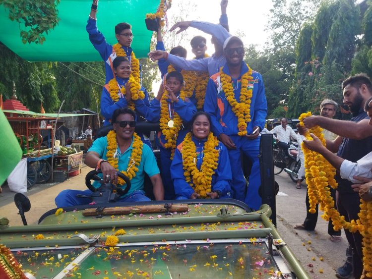 स्पीड स्केटिंग एवं रोलर बास्केटबॉल टीम इंडिया ने नेपाल मे स्वर्ण पदक जीता